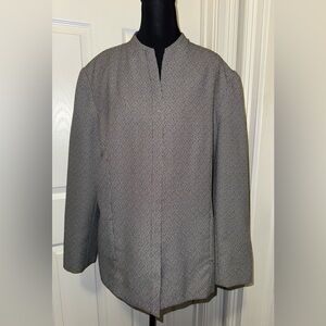 Blacker Elegant Black/White Women's Blazer Size 18